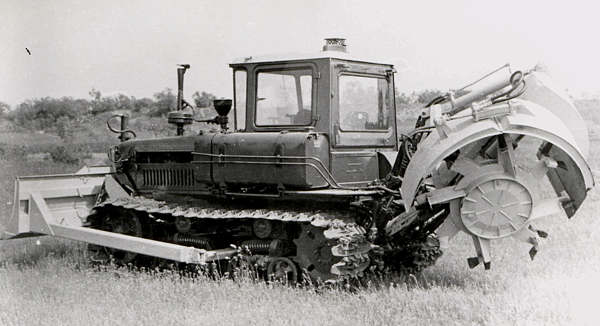 Ditcher MK-23(1980).jpg